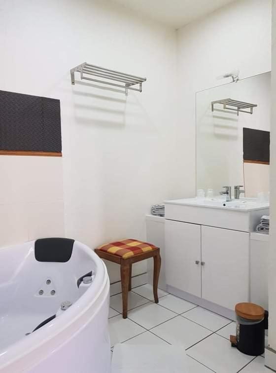 Alpes Hotel Barreme Luaran gambar